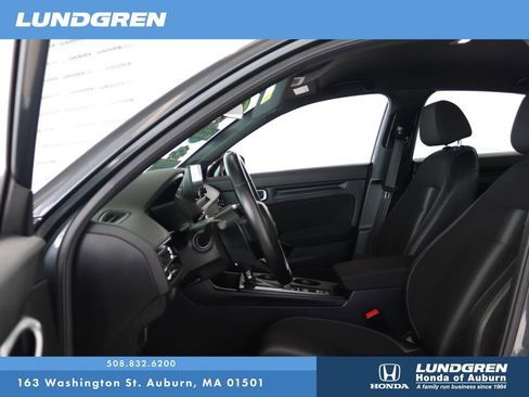 Used 2024 Honda Civic Sport image 12