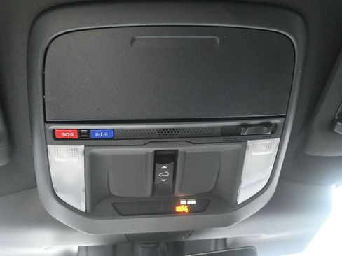 Used 2025 Subaru Forester Touring AWD/4WD image 19