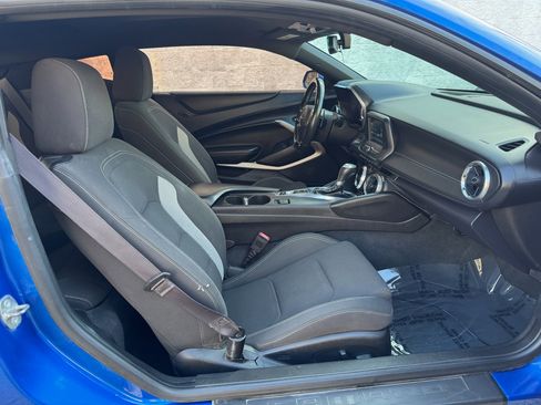 Used 2016 Chevrolet Camaro LT image 19