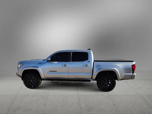 Certified 2023 Toyota Tacoma SR5 image 5