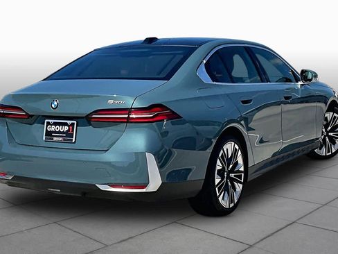 Used 2026 BMW 530i RWD image 12