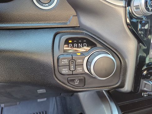 Used 2025 RAM 1500 Big Horn AWD/4WD image 19