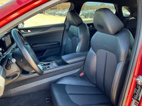Used 2024 Kia K5 GT-Line w/ GT-Line Premium Package image 11