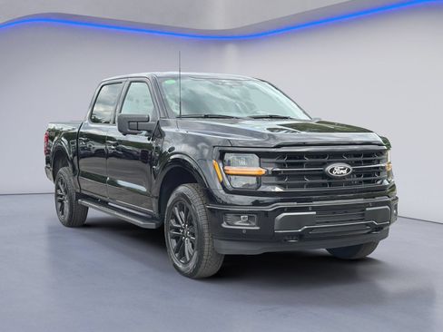 New 2026 Ford F150 XLT w/ Equipment Group 302A MID AWD/4WD image 9
