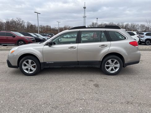 Used 2014 Subaru Outback 2.5i image 3