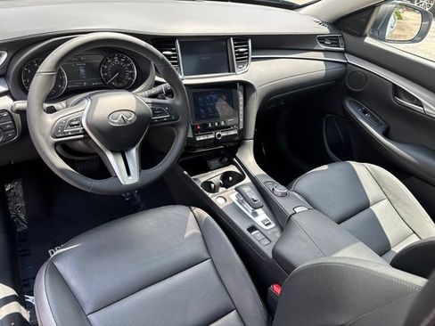 Used 2023 INFINITI QX50 Luxe AWD/4WD image 18