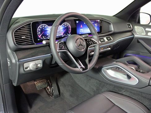 Certified 2026 Mercedes-Benz GLE 450 4MATIC image 15