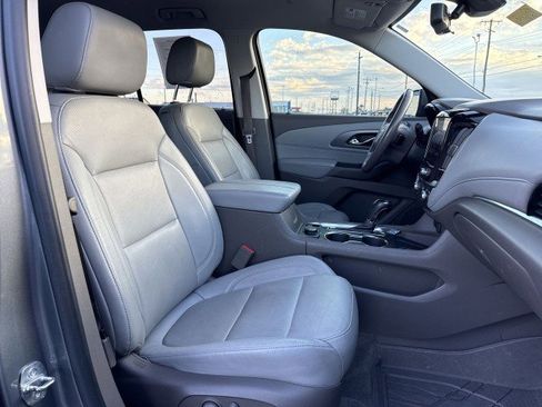 Certified 2020 Chevrolet Traverse Premier w/ LPO, Floor Liner Package image 26