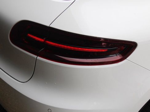 Certified 2017 Porsche Macan GTS image 16