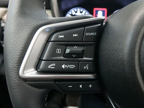 Used 2025 Subaru Outback Limited image 38