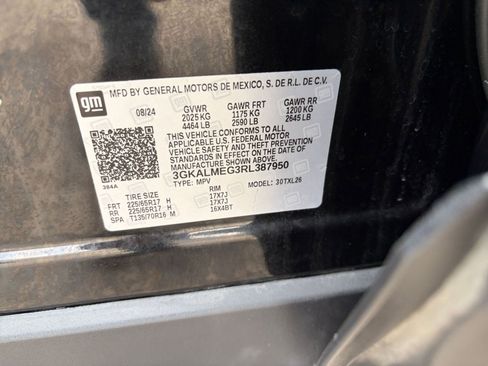 Used 2024 GMC Terrain SLE FWD image 28