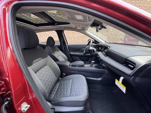 New 2026 Nissan Kicks SV w/ SV Premium Package AWD/4WD image 7