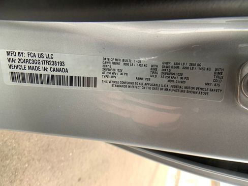 New 2026 Chrysler Pacifica Limited image 31