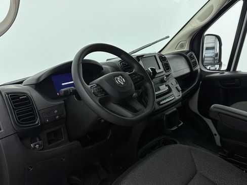 Used 2023 RAM ProMaster 2500 image 8