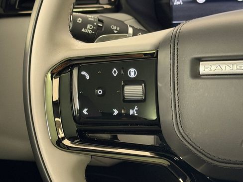 Certified 2026 Land Rover Range Rover Velar S AWD/4WD image 17