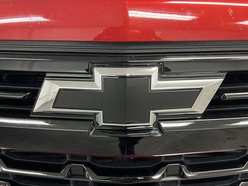 Certified 2024 Chevrolet Silverado 1500 LT Trail Boss w/ Convenience Package II image 30