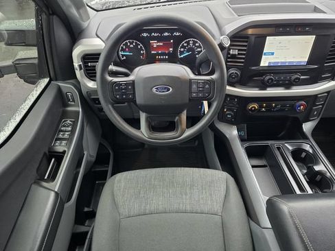 Used 2023 Ford F150 XLT w/ Trailer Tow Package AWD/4WD image 5