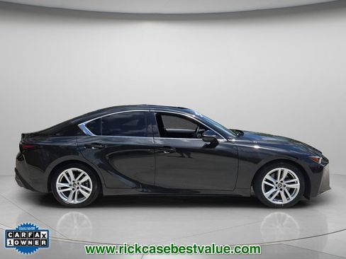 Used 2024 Lexus IS 300 w/ Comfort Package RWD image 4