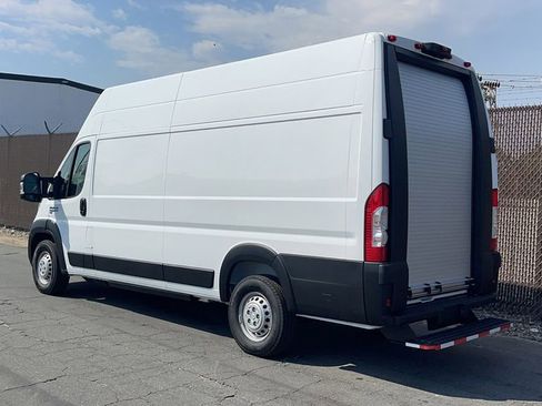 New 2024 RAM ProMaster 3500 w/ Delivery Van Package image 6