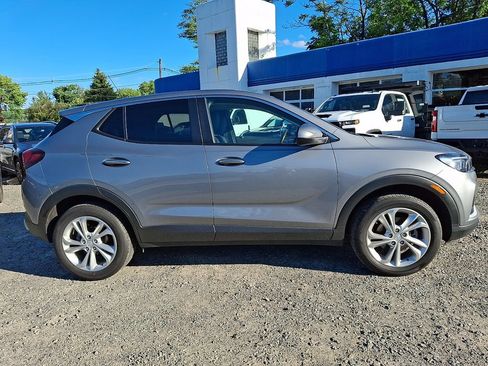 Used 2023 Buick Encore GX Preferred w/ Cold Weather Comfort Package AWD/4WD image 9