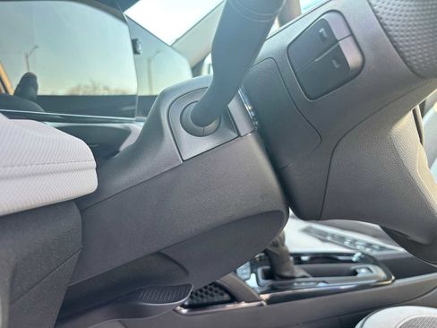 Used 2025 Chevrolet TrailBlazer LT w/ Driver Confidence Package image 20