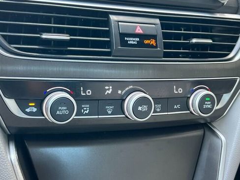 Used 2019 Honda Accord LX image 23