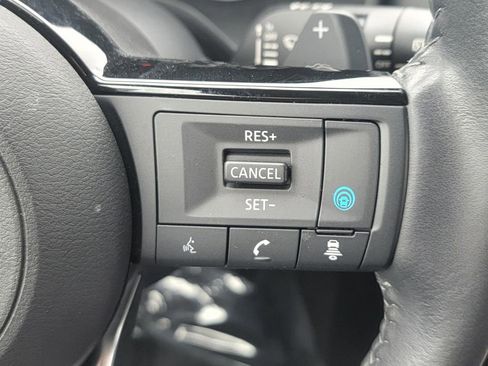 Used 2023 Nissan Rogue SV w/ SV Premium B Package AWD/4WD image 19