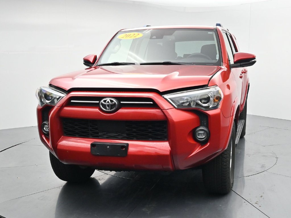 Used 2022 Toyota 4Runner SR5 Premium AWD/4WD image 3