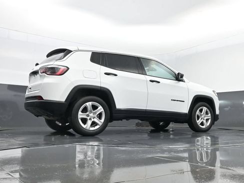 Used 2023 Jeep Compass Sport AWD/4WD image 24