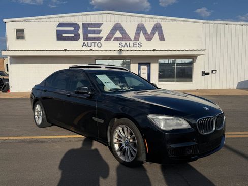 Used 2015 BMW 750Li image 1