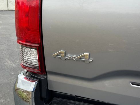 Used 2021 Toyota Tacoma SR5 image 32