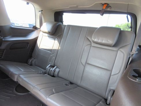 Used 2020 GMC Yukon Denali w/ Denali Ultimate Package image 22