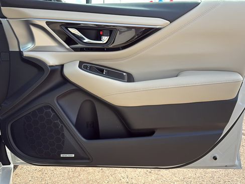 Used 2025 Subaru Legacy Limited image 46