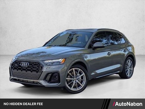 Used 2023 Audi Q5 e Prestige AWD/4WD image 1