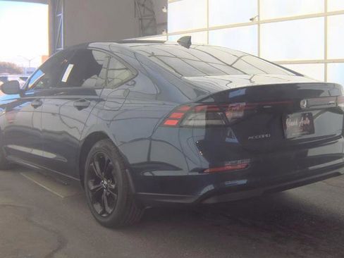 Used 2025 Honda Accord SE image 7
