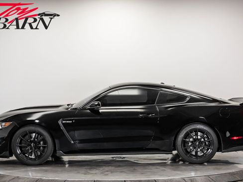 Used 2018 Ford Mustang Shelby GT350 w/ Electronics Package image 2