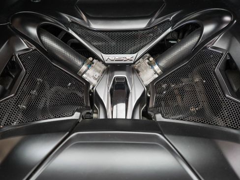 Used 2019 Acura NSX AWD/4WD image 36