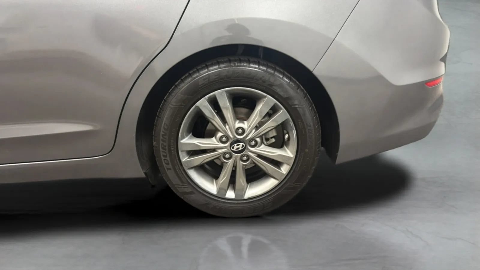 Used 2018 Hyundai Elantra SEL FWD image 27