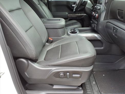 Used 2022 Chevrolet Silverado 1500 LTZ w/ Safety Package II image 10