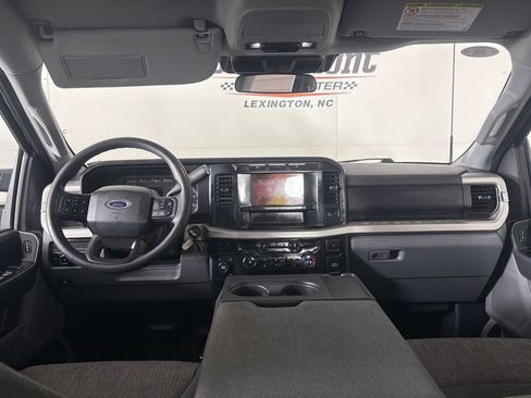 Used 2024 Ford F350 XLT image 21