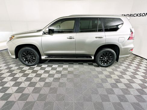 Used 2023 Lexus GX 460 Premium image 6