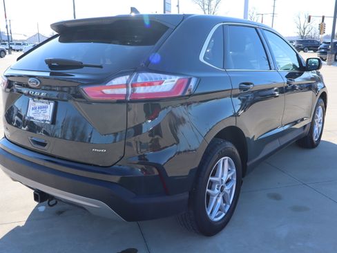 Used 2024 Ford Edge SEL w/ Convenience Package image 6