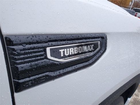 Used 2025 GMC Sierra 1500 Elevation image 8