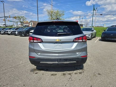 Used 2024 Chevrolet Equinox LT image 4
