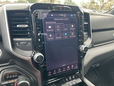 New 2026 RAM 1500 4x4 Crew Cab image 57