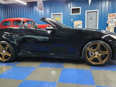 Used 2005 Mercedes-Benz SLK 55 AMG image 4