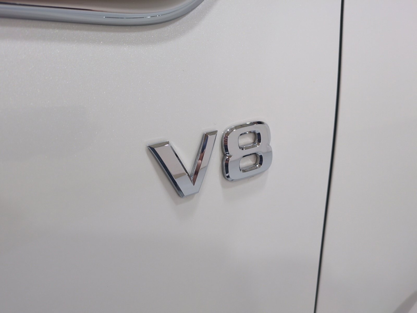 Used 2022 Nissan Armada Platinum AWD/4WD image 9