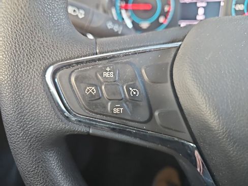 Used 2017 Chevrolet Cruze LT w/ Convenience Package image 12