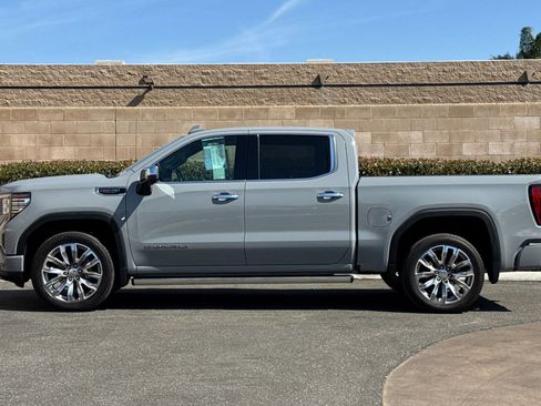 Certified 2025 GMC Sierra 1500 Denali image 7