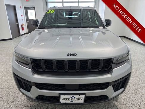 New 2026 Jeep Grand Cherokee L 4WD image 7